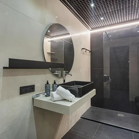 Beachfront With Terrace By Wonderful Italy